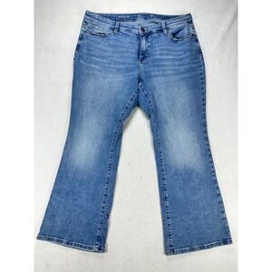 St Johns Bay Bootcut Jeans Womens 18W Short Blue Medium Wash Stretch Denim